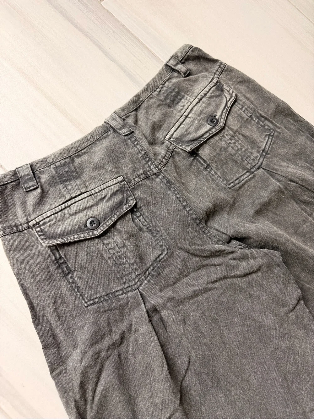 Free People Women’s Wide-Leg Black Denim Cropped Pants size 6
